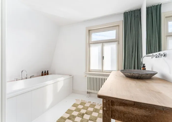 Dom wakacyjny Magique 31 - Luxeverblijf Met Tuin & Parking