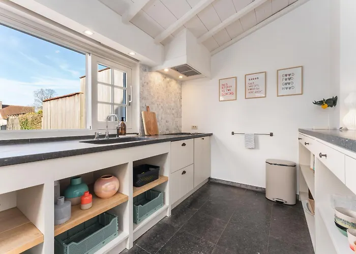 Magique 31 - Luxeverblijf Met Tuin & Parking Dom wakacyjny Oostduinkerke